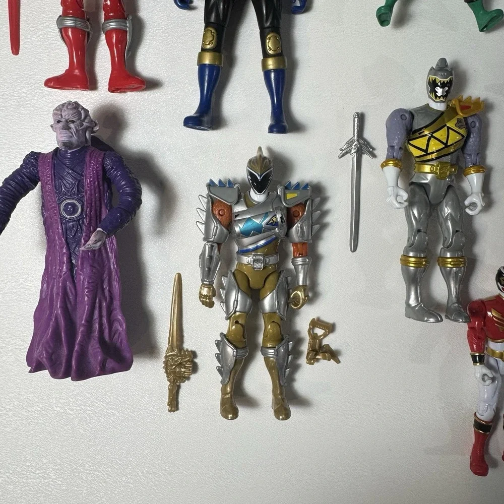 Vintage 90s Y2K Power‎ Rangers Action Figures Lot w/ Accessories 20+ Pcs